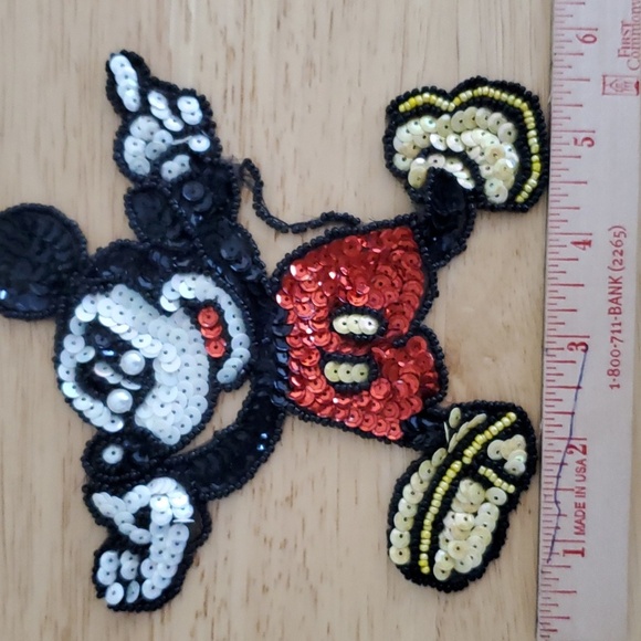 Vintage BLINGED Out Mickey Aplacae - Picture 4 of 4